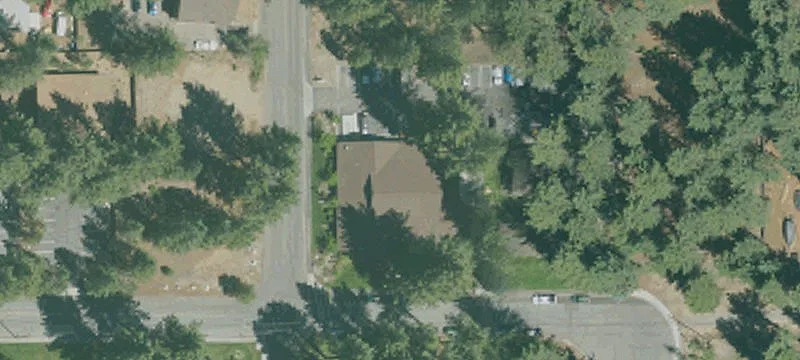 2201 Ss Ave