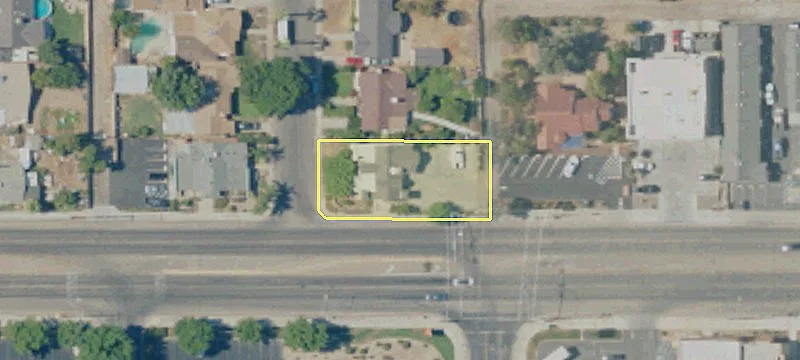 1302 Manning Ave