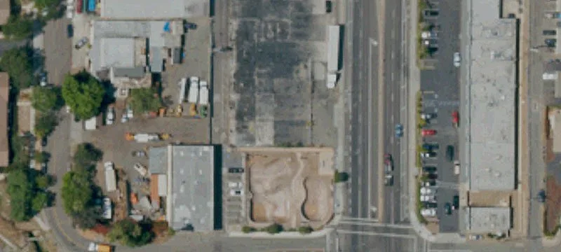 414 Santa Fe Ave