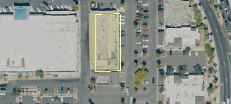 72990 El Paseo