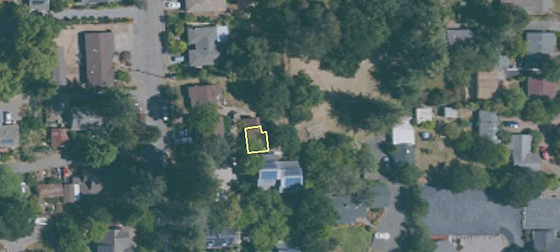 7762 Healdsburg Ave