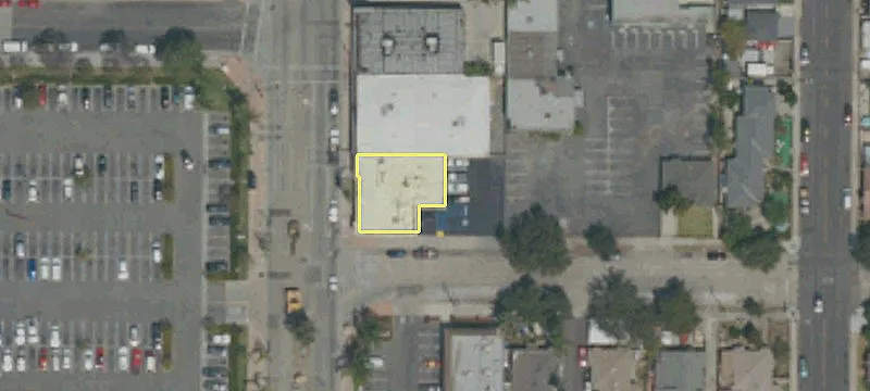 1717 Main St