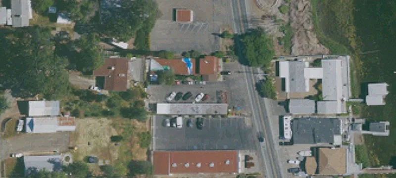 2569 Lakeshore Blvd