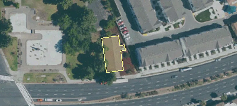 1515 El Camino Real