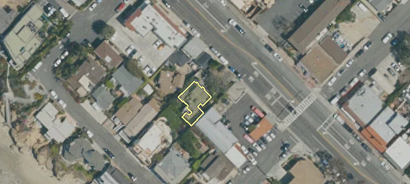 1757 Coast Hwy