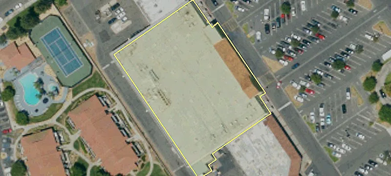 3840 La Sierra Ave