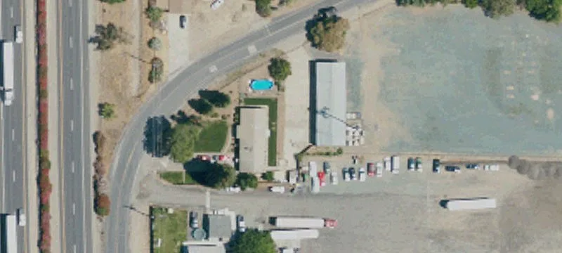 22352 Hwy 99