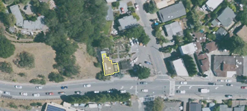 1700 Sir Francis Drake Blvd
