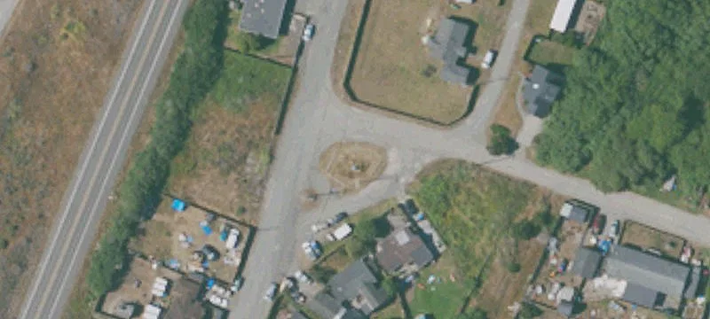 2022 Peninsula Dr