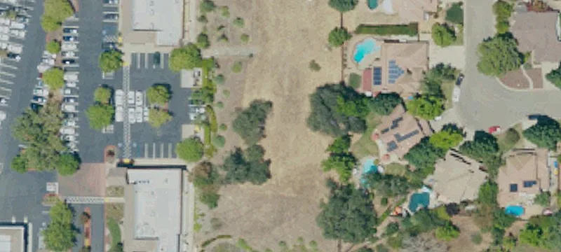 2207 Francisco Dr