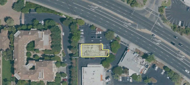 156 El Camino Real