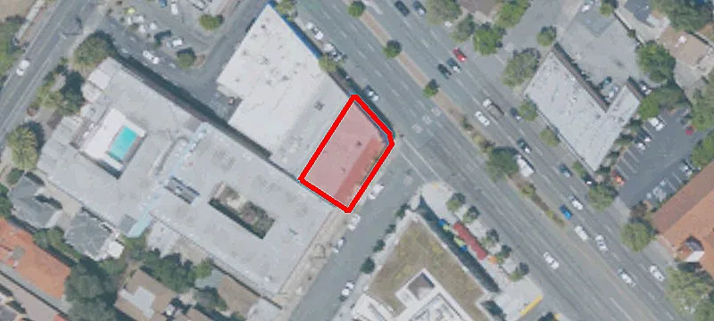 2098 El Camino Real
