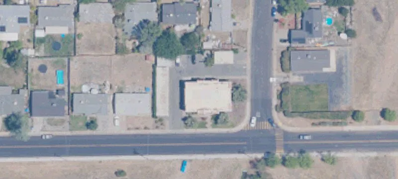 2364 Las Plumas Ave