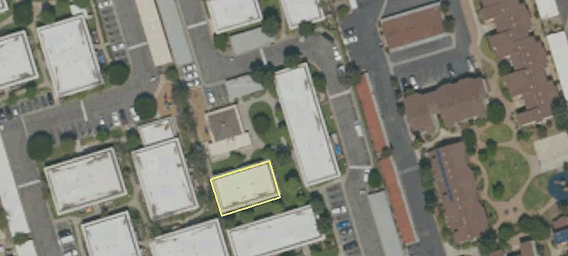 752 La Jolla St