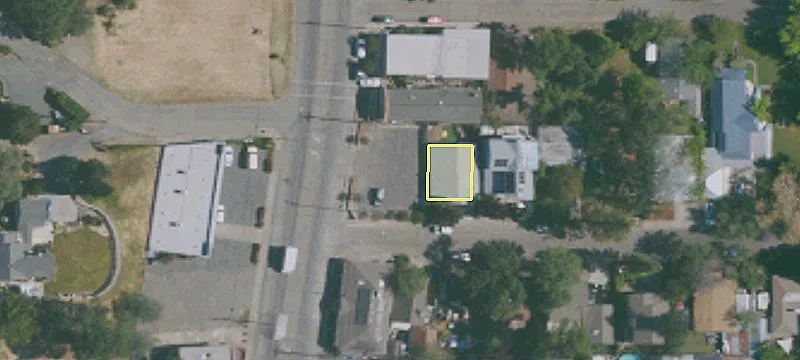 784 Main St