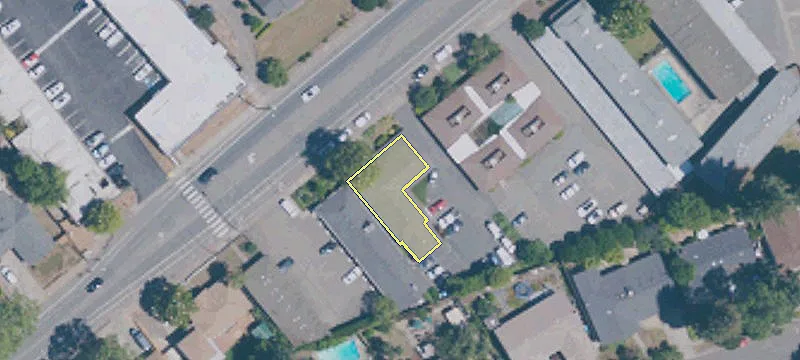 3750 Montgomery Dr