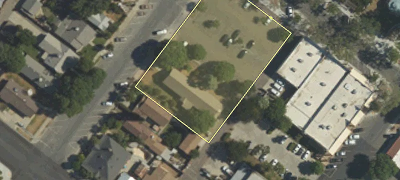 145 Cedar Ave