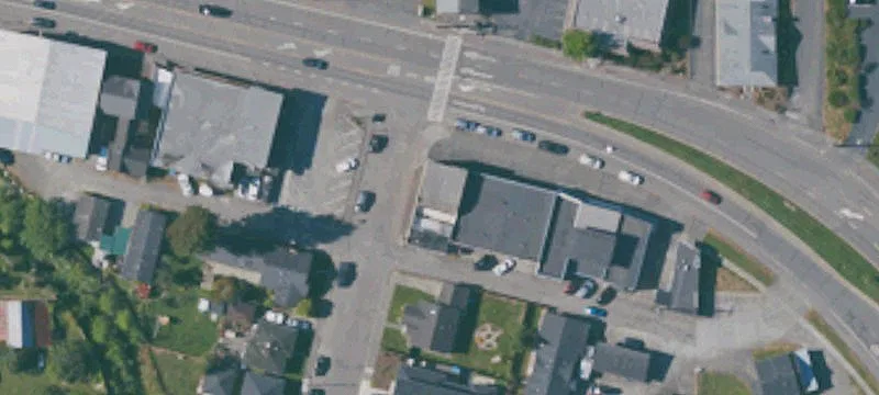 1707 Main St