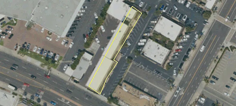 2902 Coast Hwy
