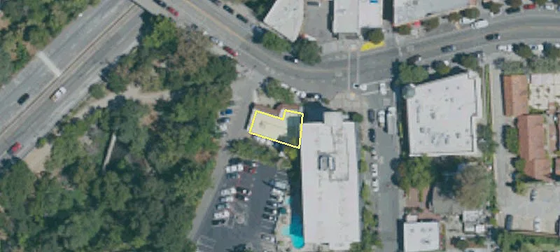 14 Main St