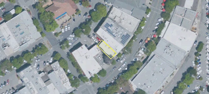 168 Main St