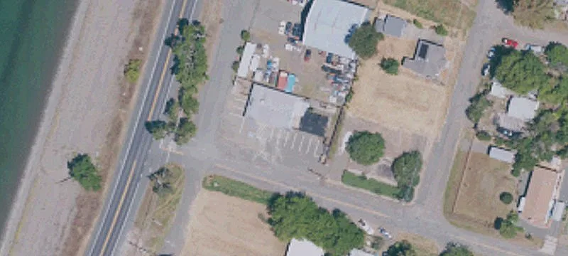 6914 Frontage Rd