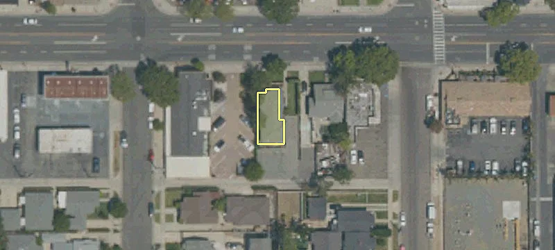 624 Chapman Ave
