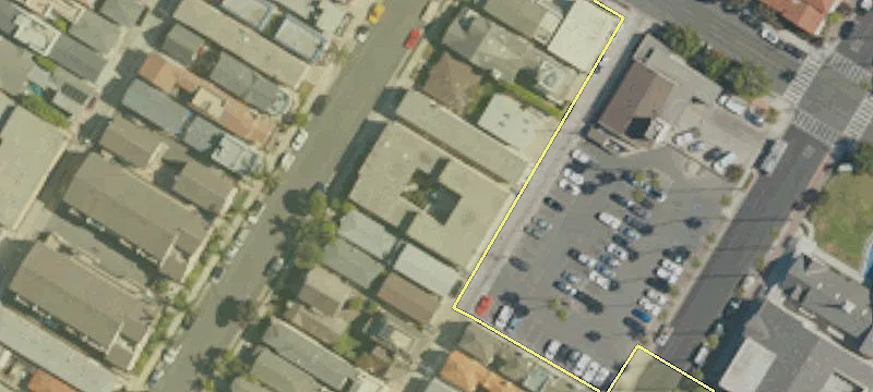 134 7th St