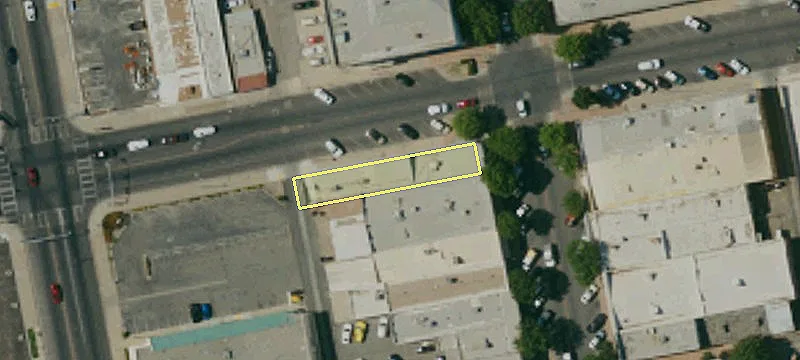1031 Main St