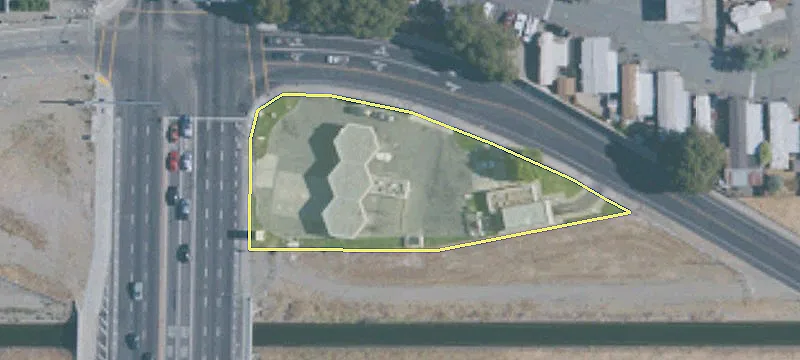 261 Bailey Rd
