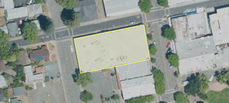 200 School St