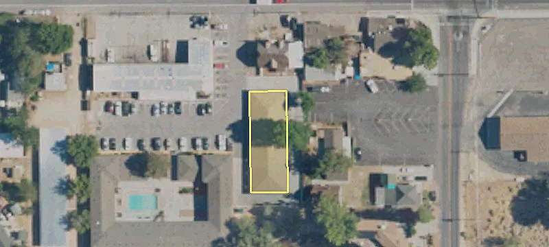 2218 Sierra Hwy