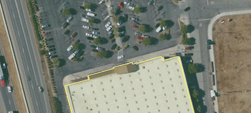 2443 H Dela Rosa Sr St