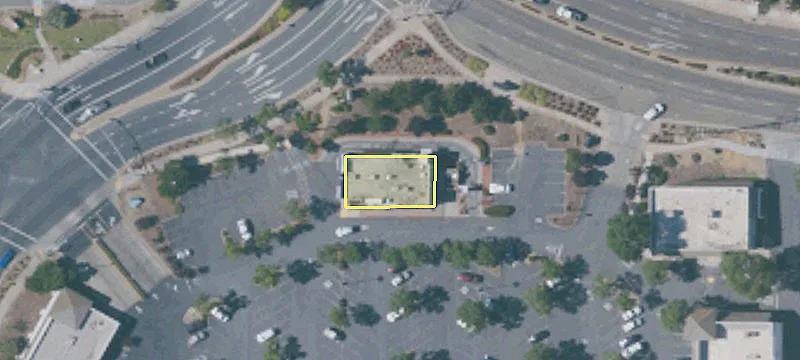 2505 Main St