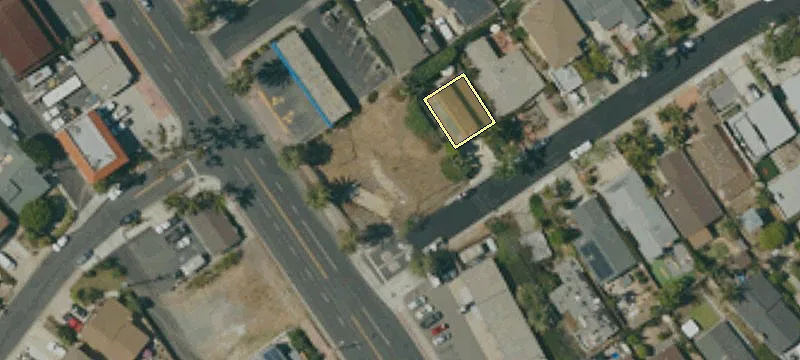 2213 El Camino Real