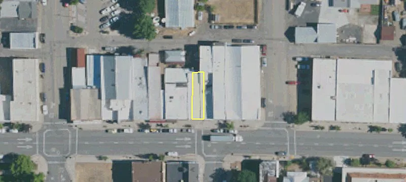 435 Main St