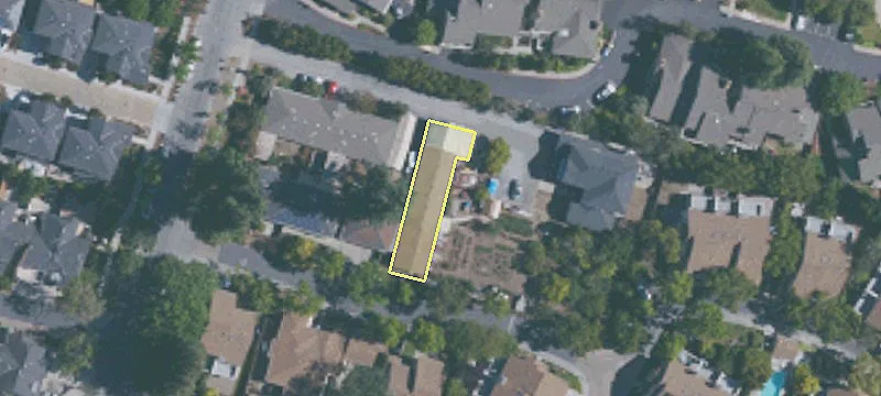 203 Ada Ave