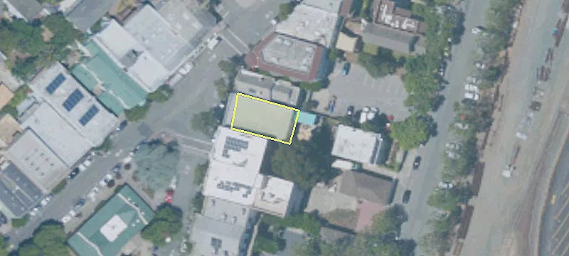 105 Park Pl