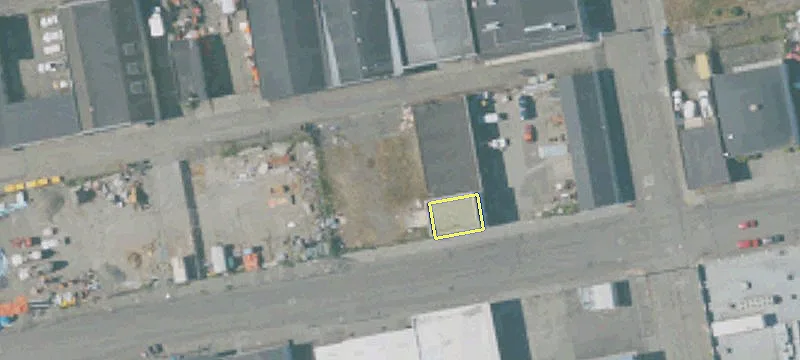 20 3rd St