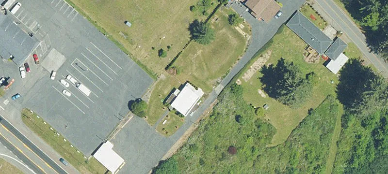 12441 Us Hwy 101st N