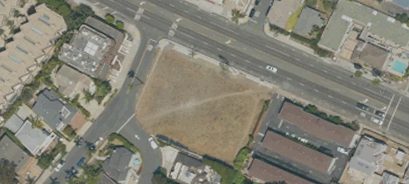 1400 Coast Hwy