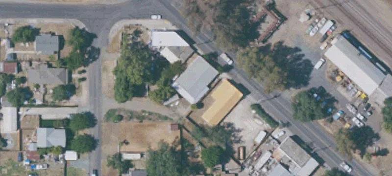 3067 Knightsen Ave