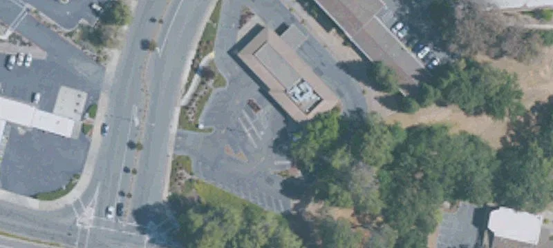 1200 Rossmoor Pkwy