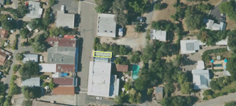 8320 Main St