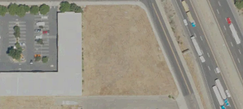 2100 Maryann Dr