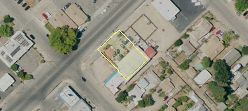2427 Tahoe Ave