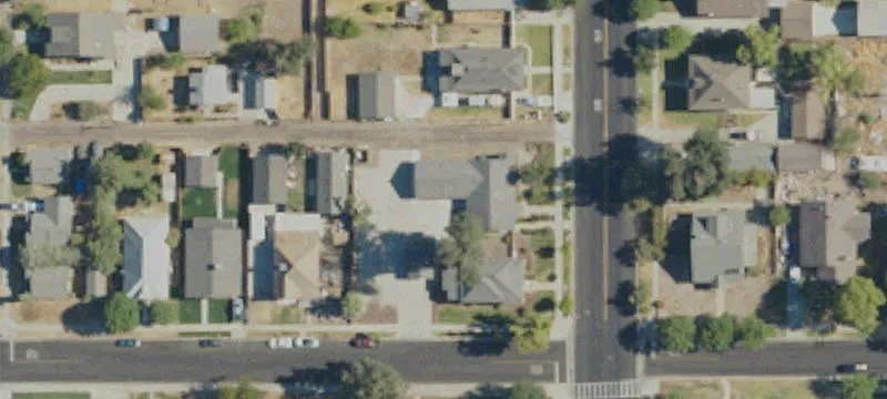 1306 Irwin St