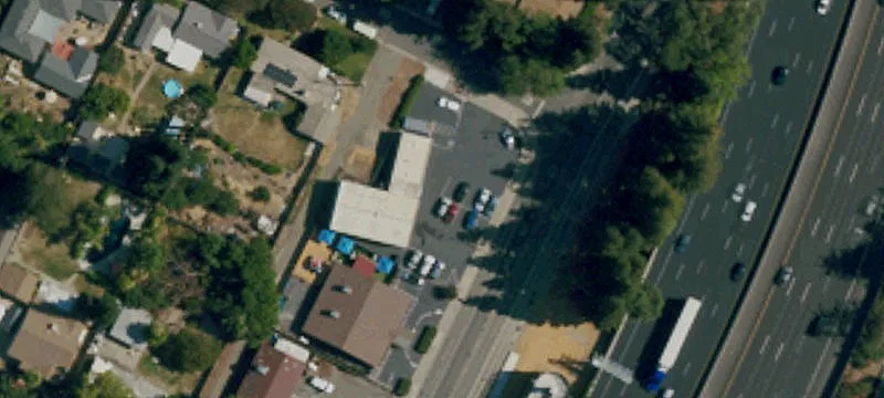 5240 Riverside Blvd