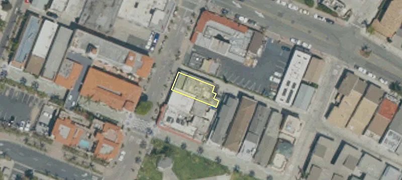 106 Main St