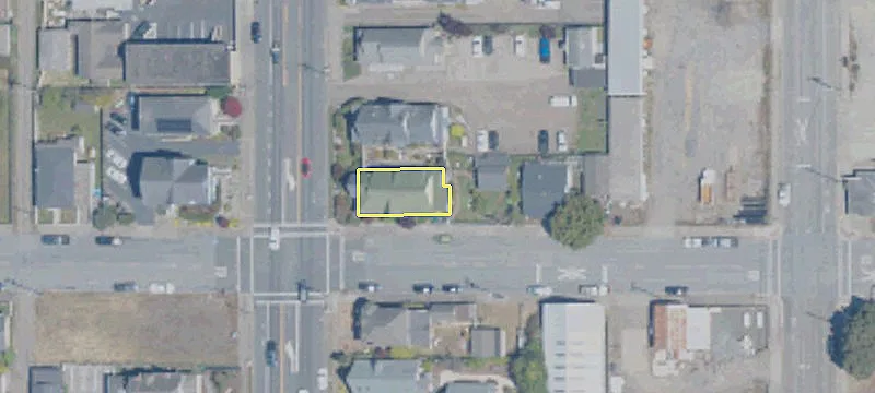 700 Main St